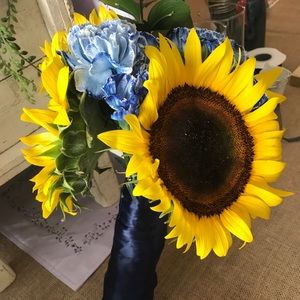 Sunflower Bride Bouquet!